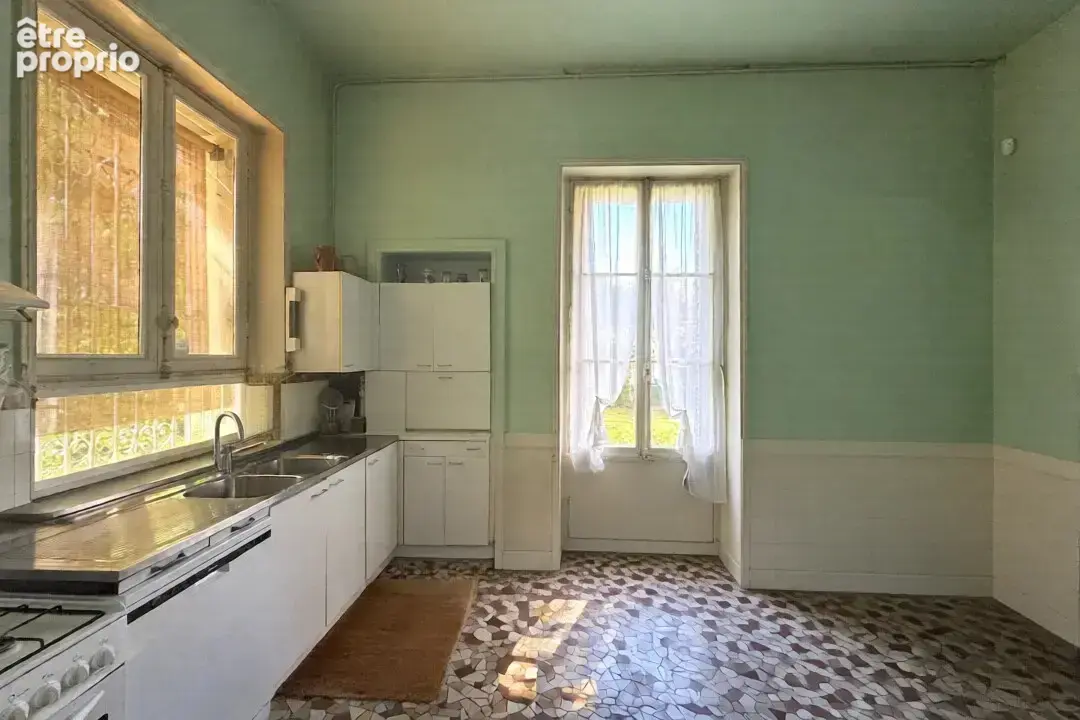 Maison de maître dans un parc de 4.600 m2 au centre de thouars - photo 12