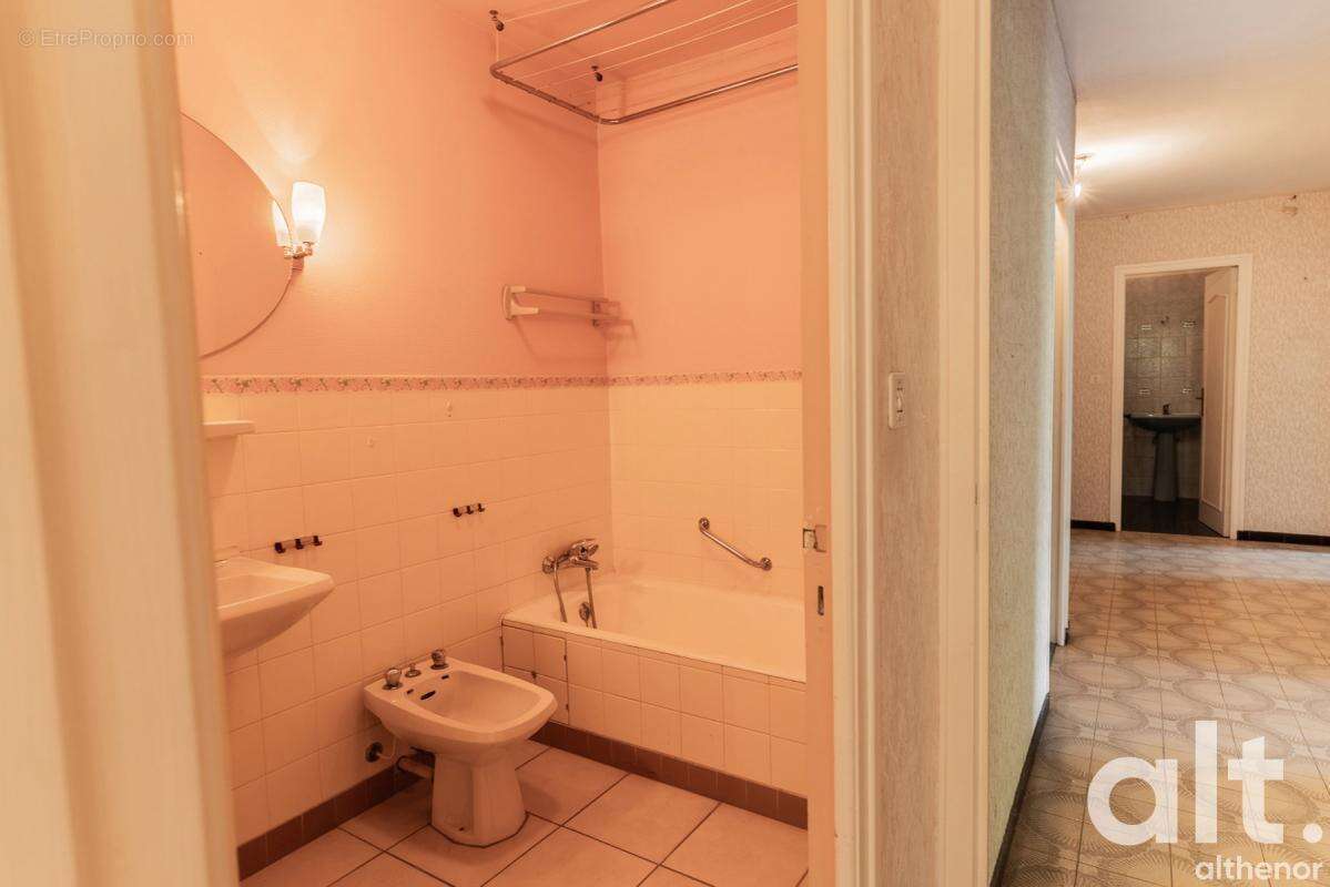 Appartement à ANNECY-LE-VIEUX