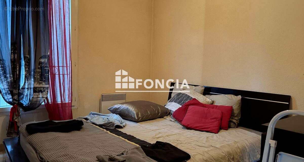 Appartement à SAINT-CHAMAS
