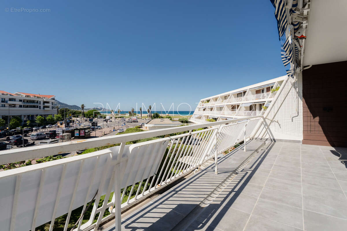 Appartement à MARSEILLE-8E