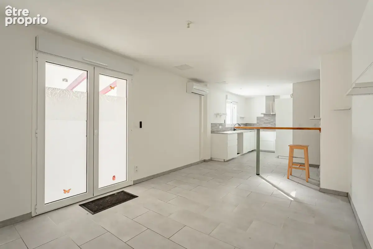 Logement rénové avec 3 chambres + terrasse - photo 6