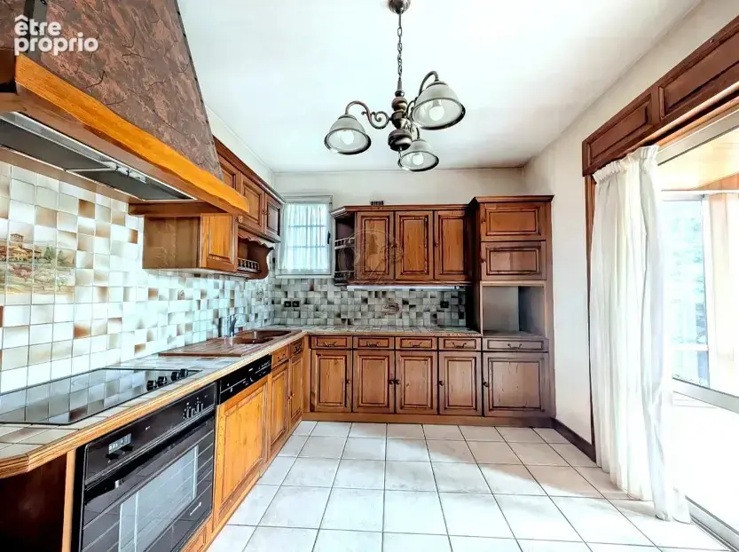 Maison familiale de 179 m2   Millery centre - photo 8