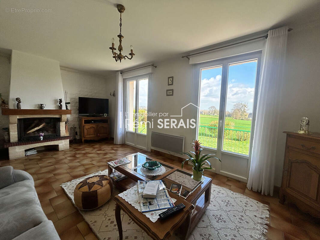 Maison à LA LANDE-PATRY