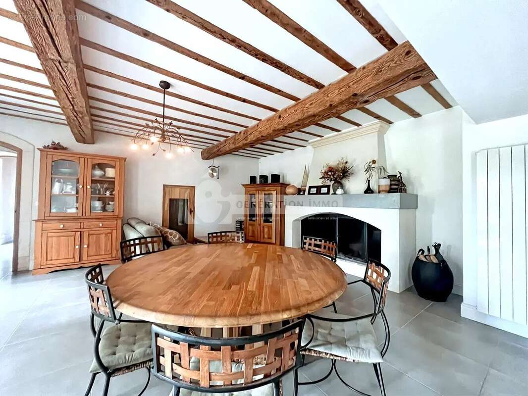 Maison à ARLES