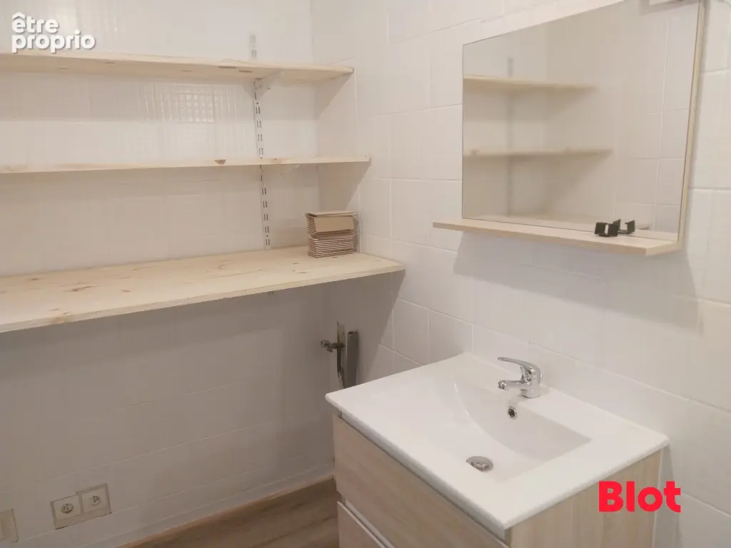 Maison 5 pièces 66 m² à vendre à Fougeres (35300) - photo 7