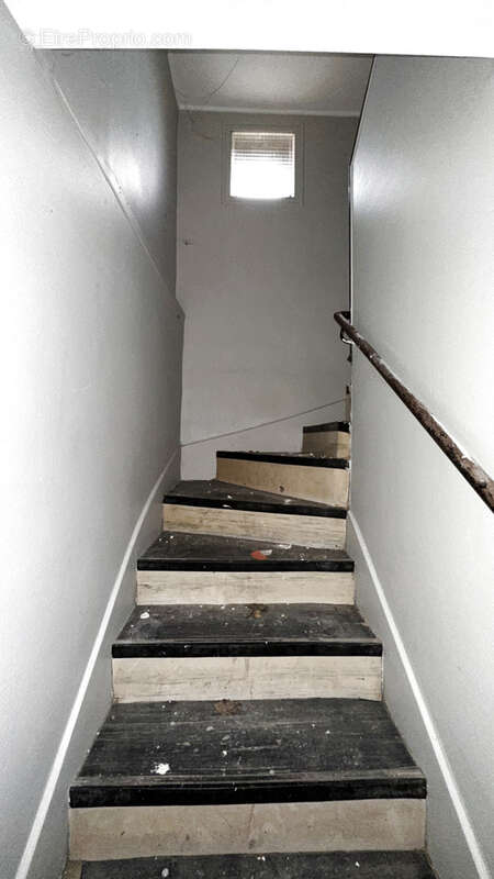 Appartement à VARENNES-SUR-ALLIER