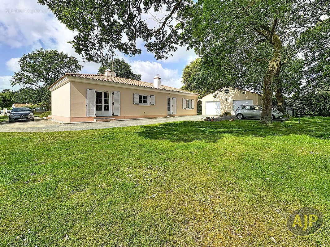 Maison à SOULLANS