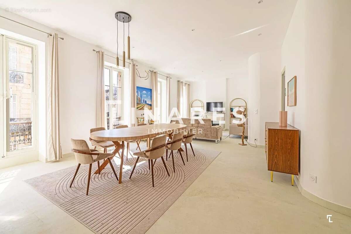 Appartement à MARSEILLE-8E