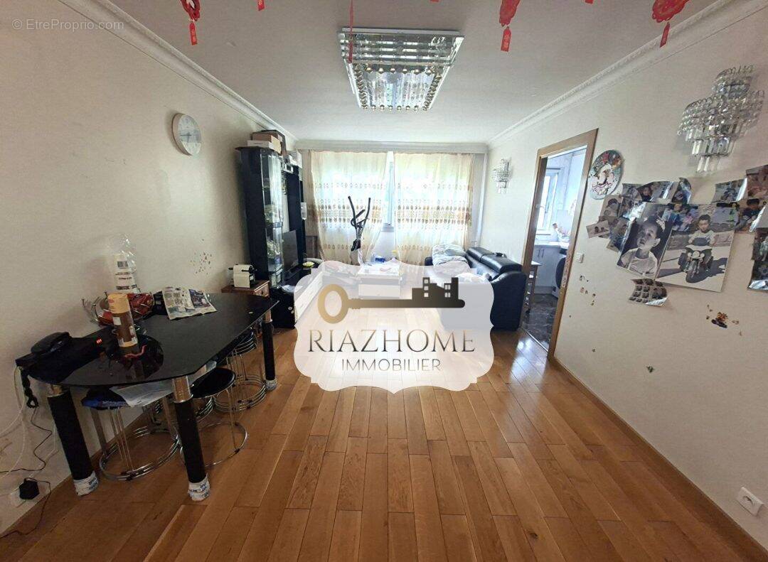 Appartement à LE BOURGET