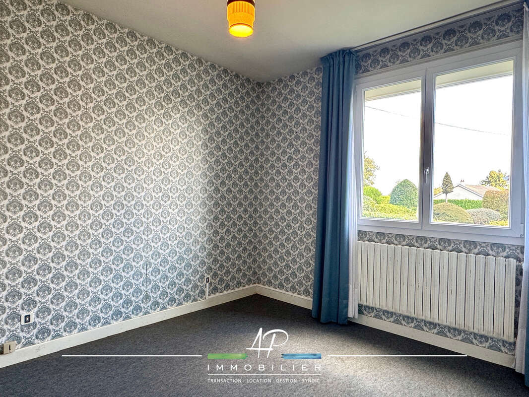 Maison à BELLENEUVE