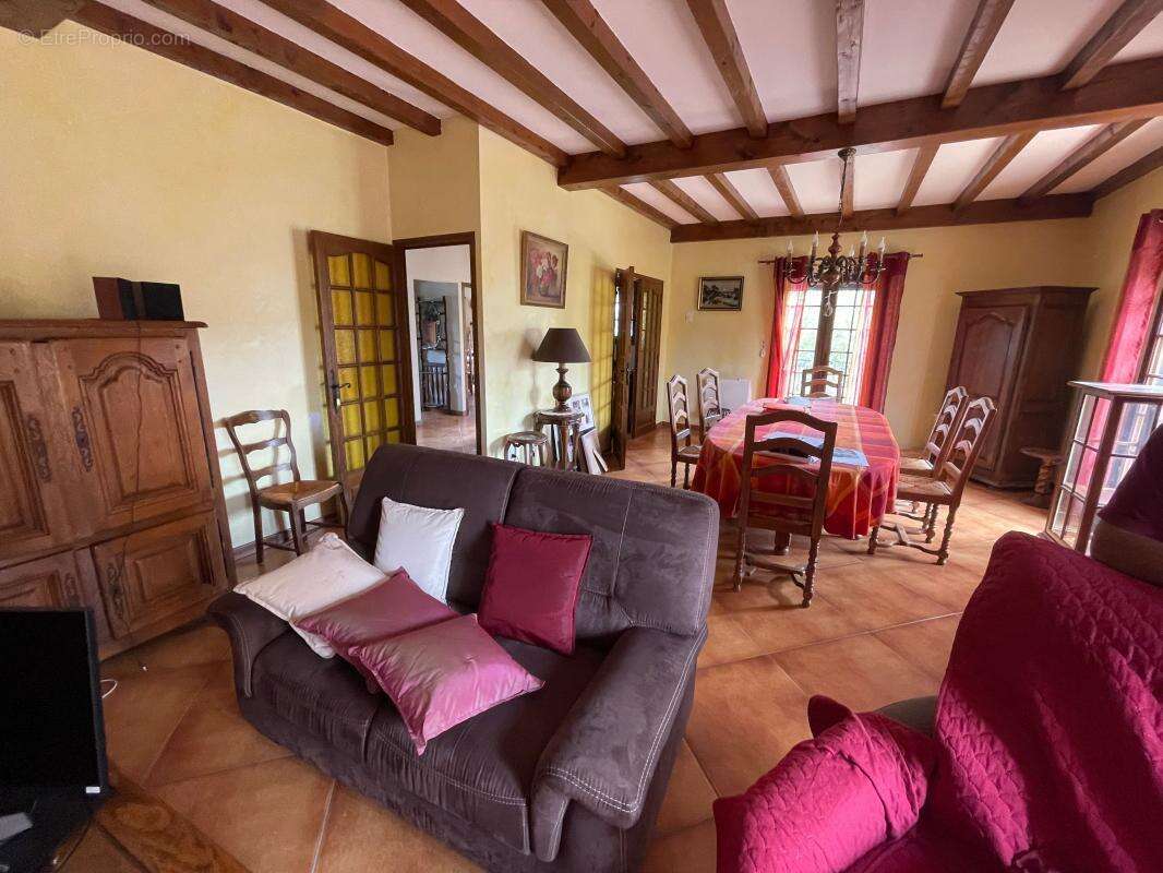 Maison à ROSIERES