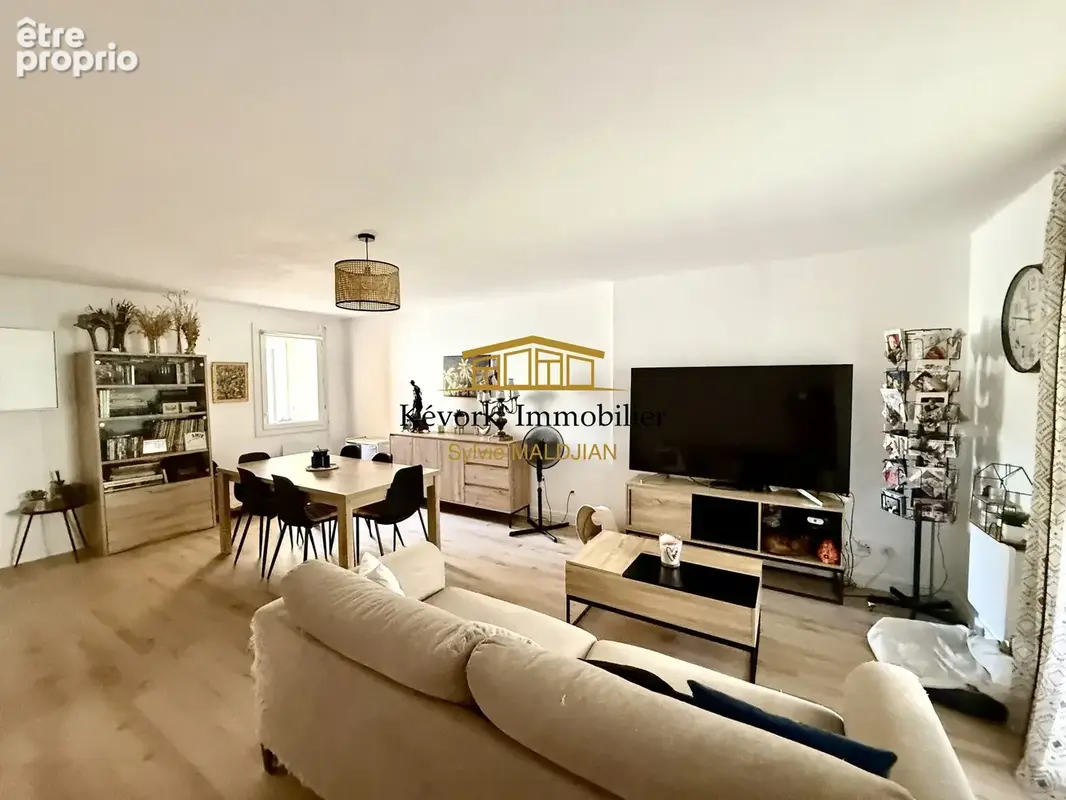 Appartement 52 m² à Bourg-Les-Valence  - photo 9
