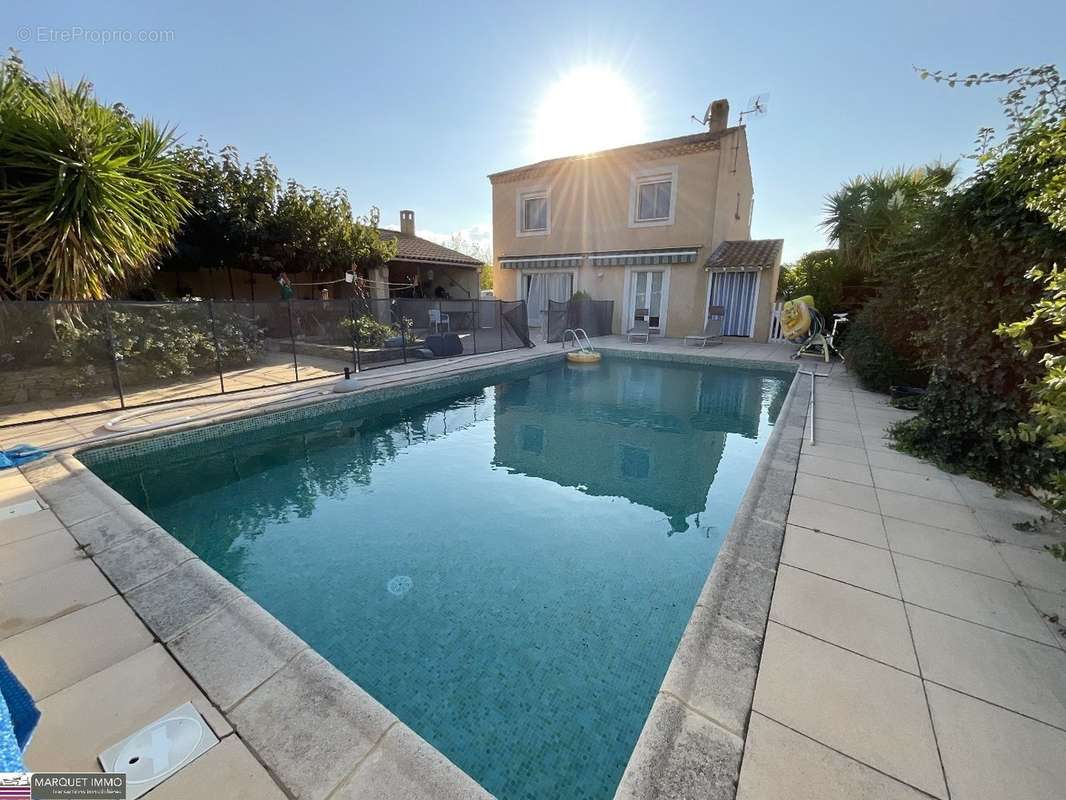 Maison à COLOMBIERS