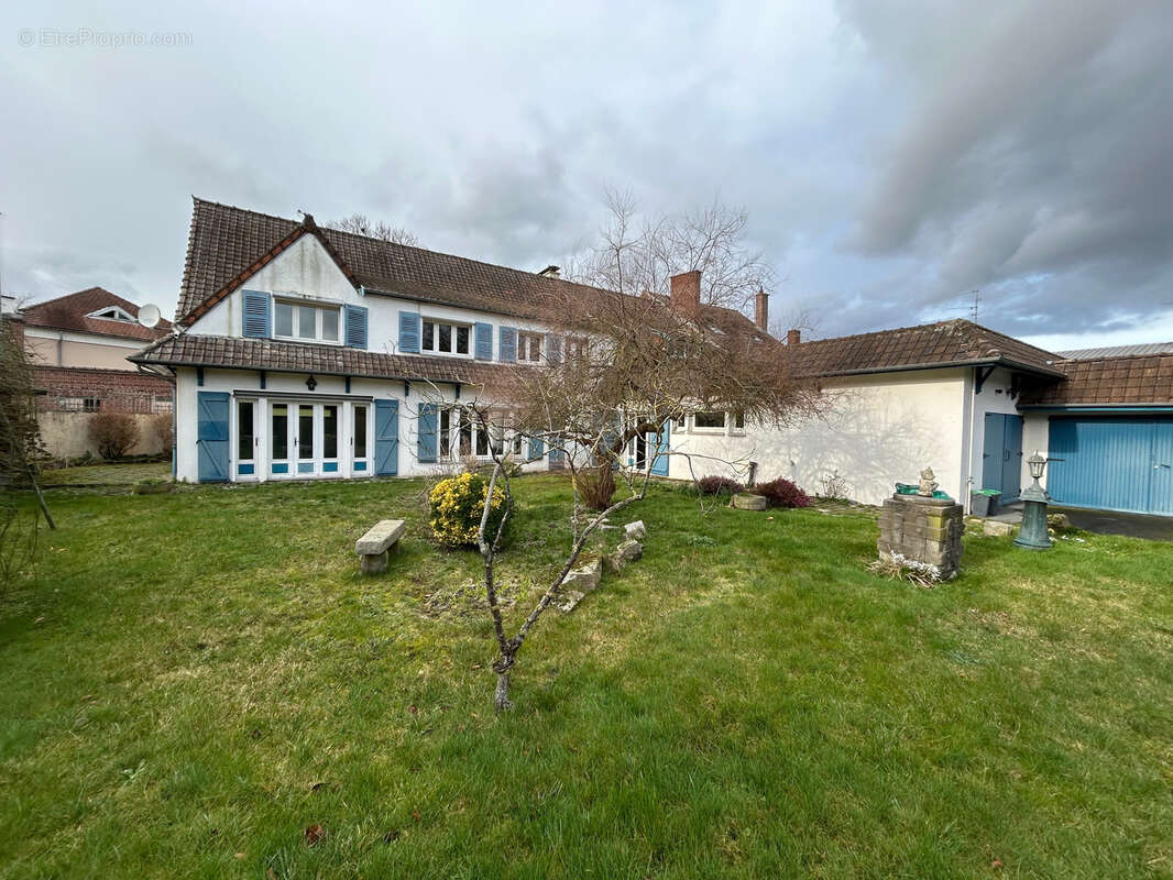 Maison à SAINT-AMAND-LES-EAUX