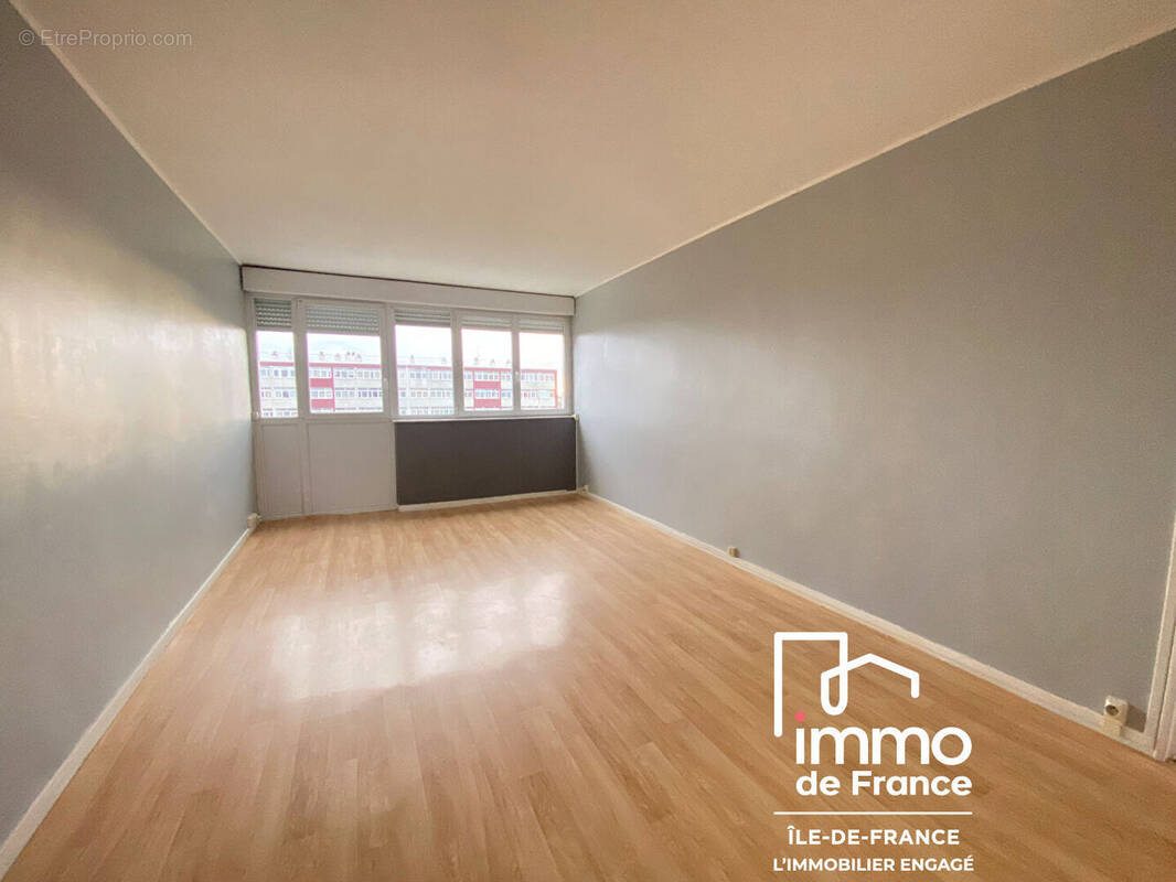 Appartement à VIRY-CHATILLON