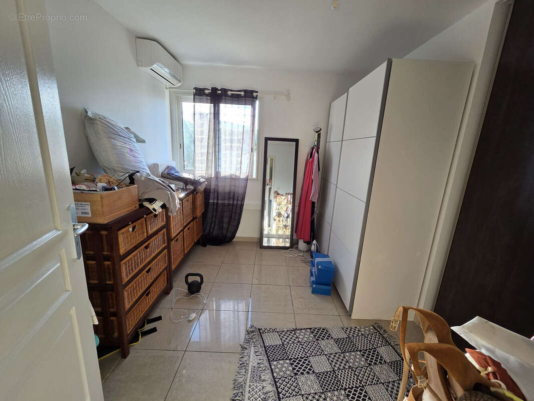 Photo 7 - Appartement à SAINT-DENIS