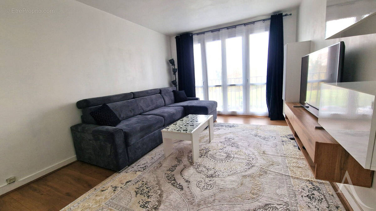 Appartement à MANTES-LA-JOLIE