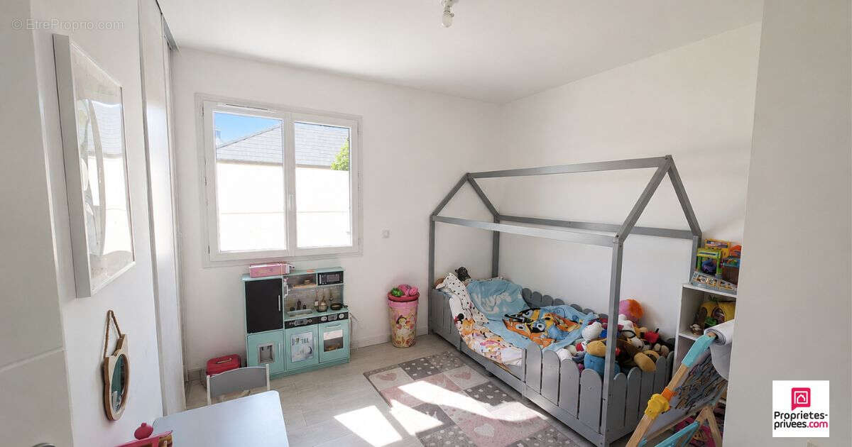 Maison récente de plain- pied  4 pièces 95 m2 -Laborde - photo 9