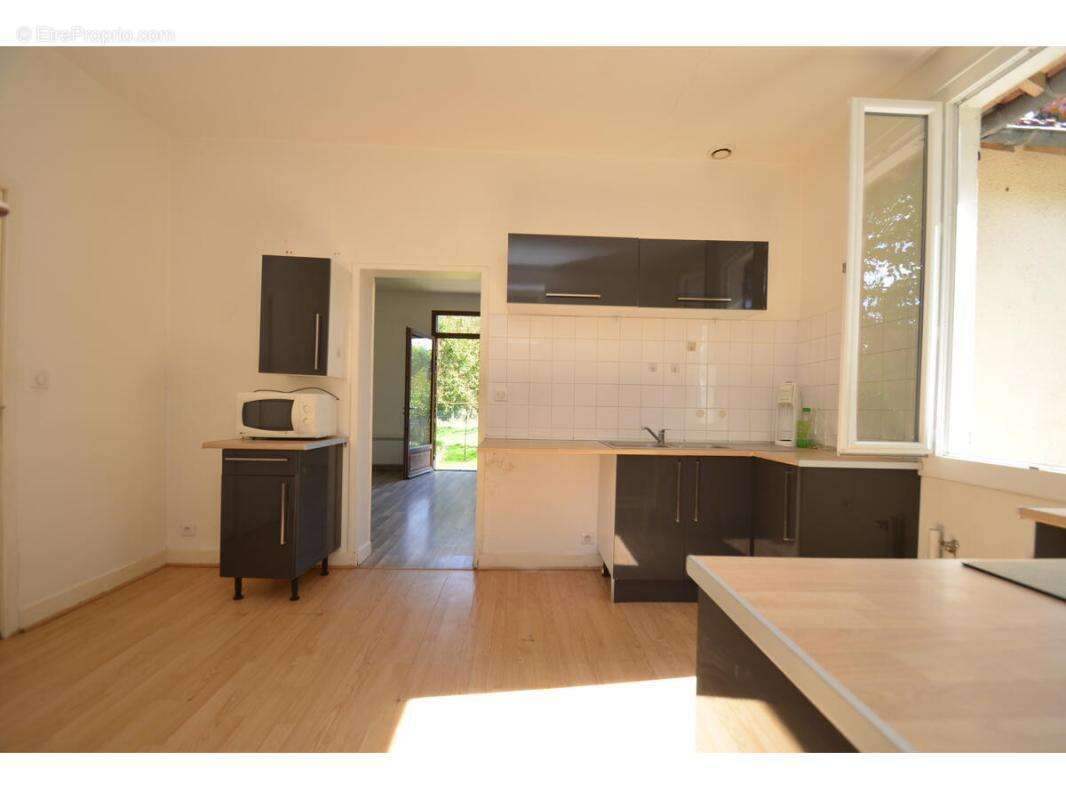 Maison à MONTPON-MENESTEROL