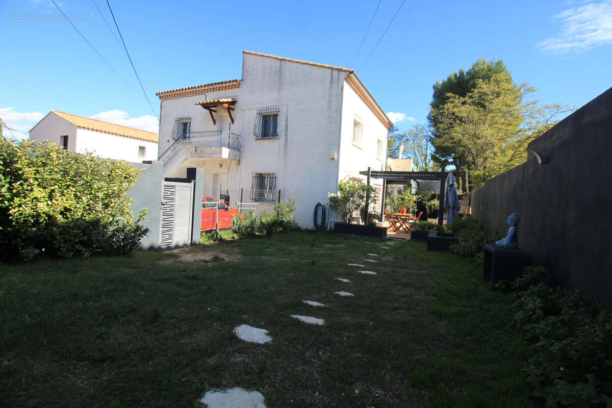 Appartement à AUBAGNE