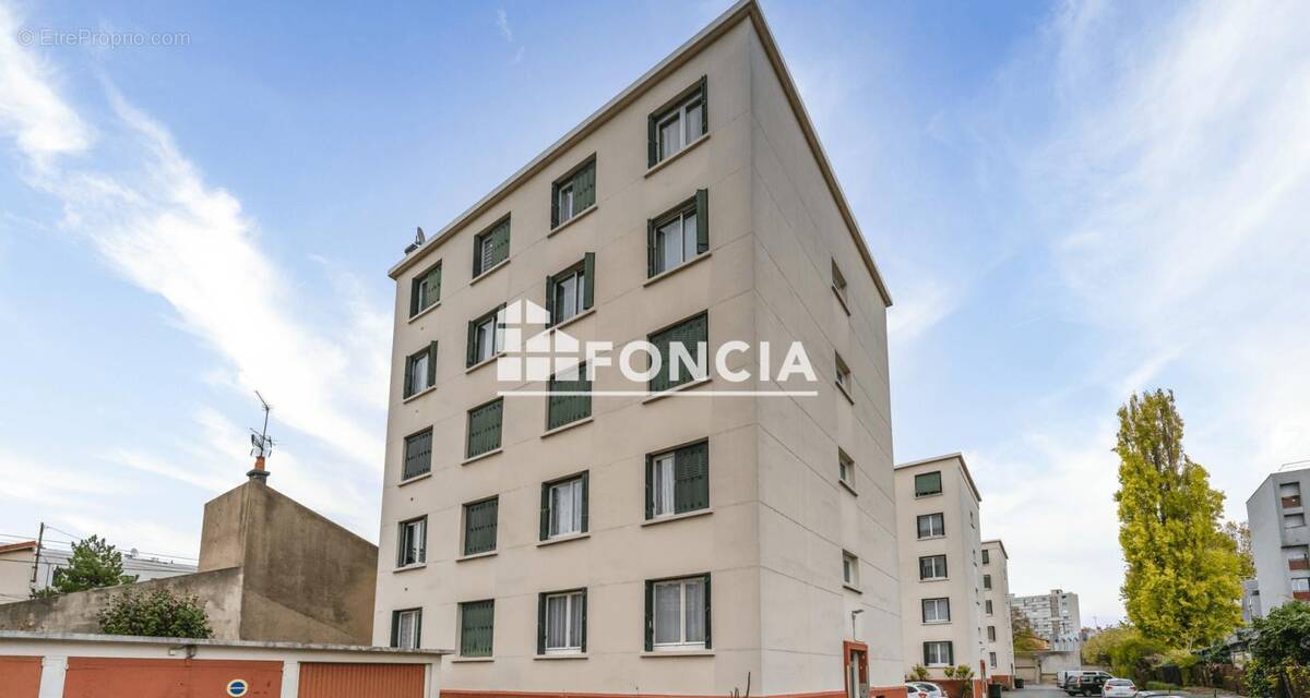 Appartement à AUBERVILLIERS