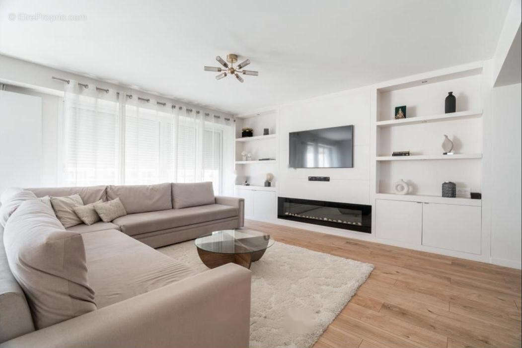 Appartement à ENGHIEN-LES-BAINS