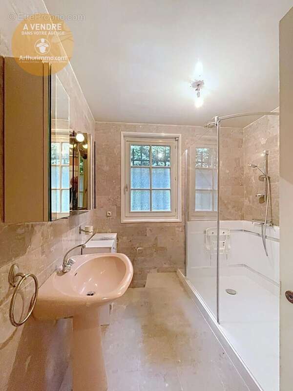 Maison à SAINT-WITZ