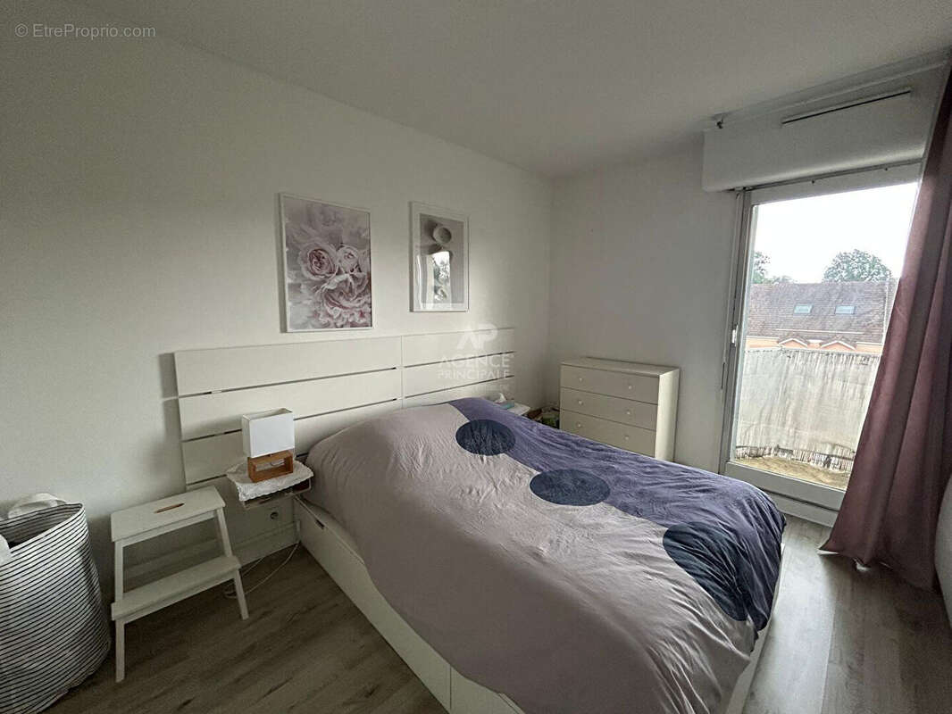 Appartement à VERNEUIL-SUR-SEINE