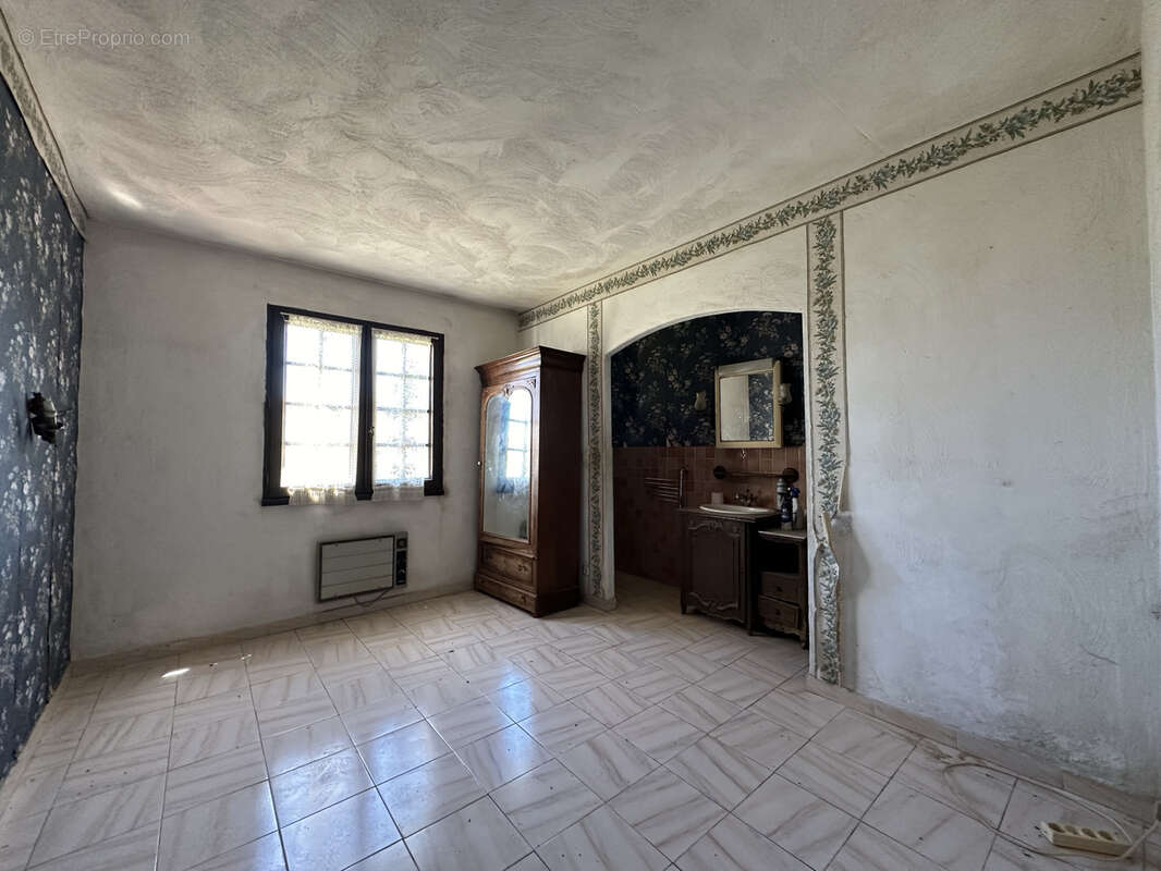 Maison à SAUSSET-LES-PINS