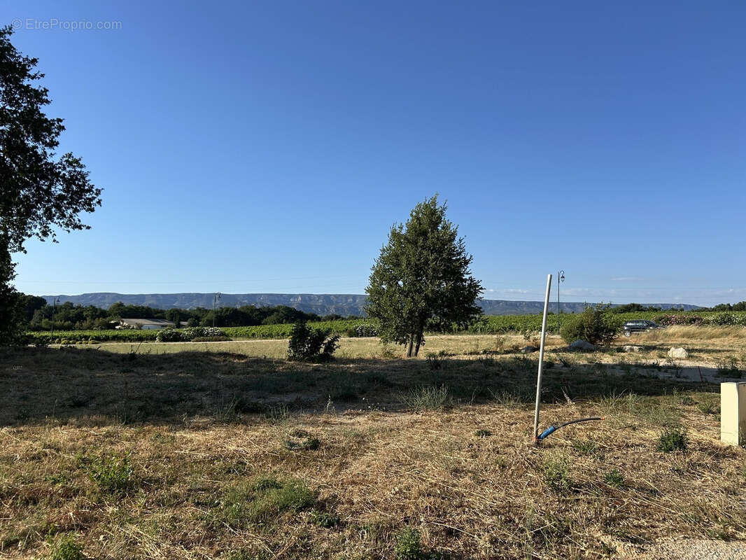 Terrain constructible de 397 m² sur ALLEINS - photo 4