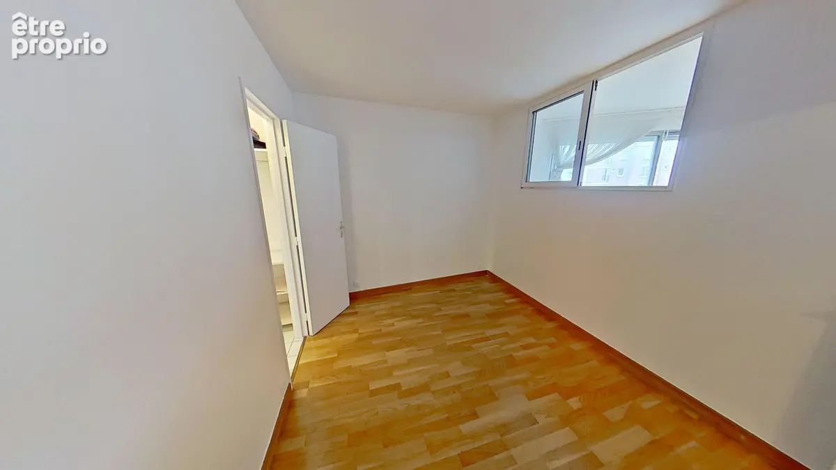 Appartement 2 pièces 42 m² à vendre à Paris-11e (75011) - photo 4