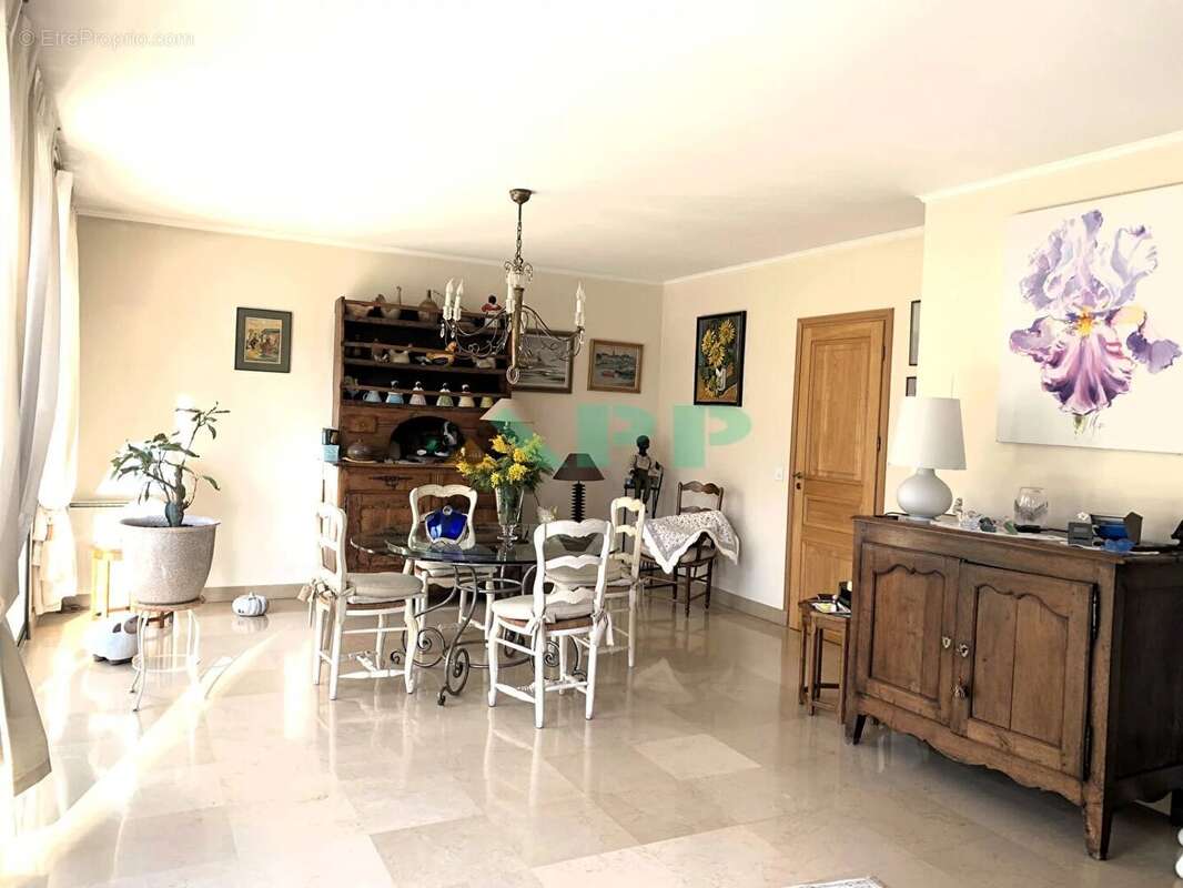 Maison à JUVISY-SUR-ORGE