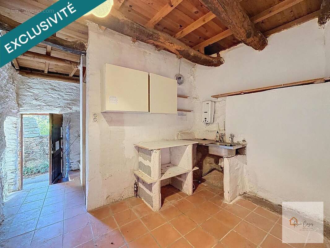 Photo 5 - Maison à COMBES