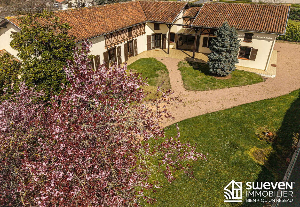 Maison à BOULOGNE-SUR-GESSE