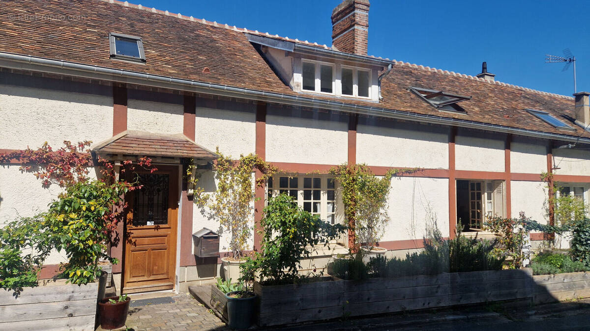 Maison à MAINTENON