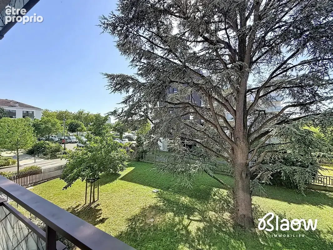 Appartement 4 pièces 88 m² à vendre à Decines-Charpieu (69150) - photo 7
