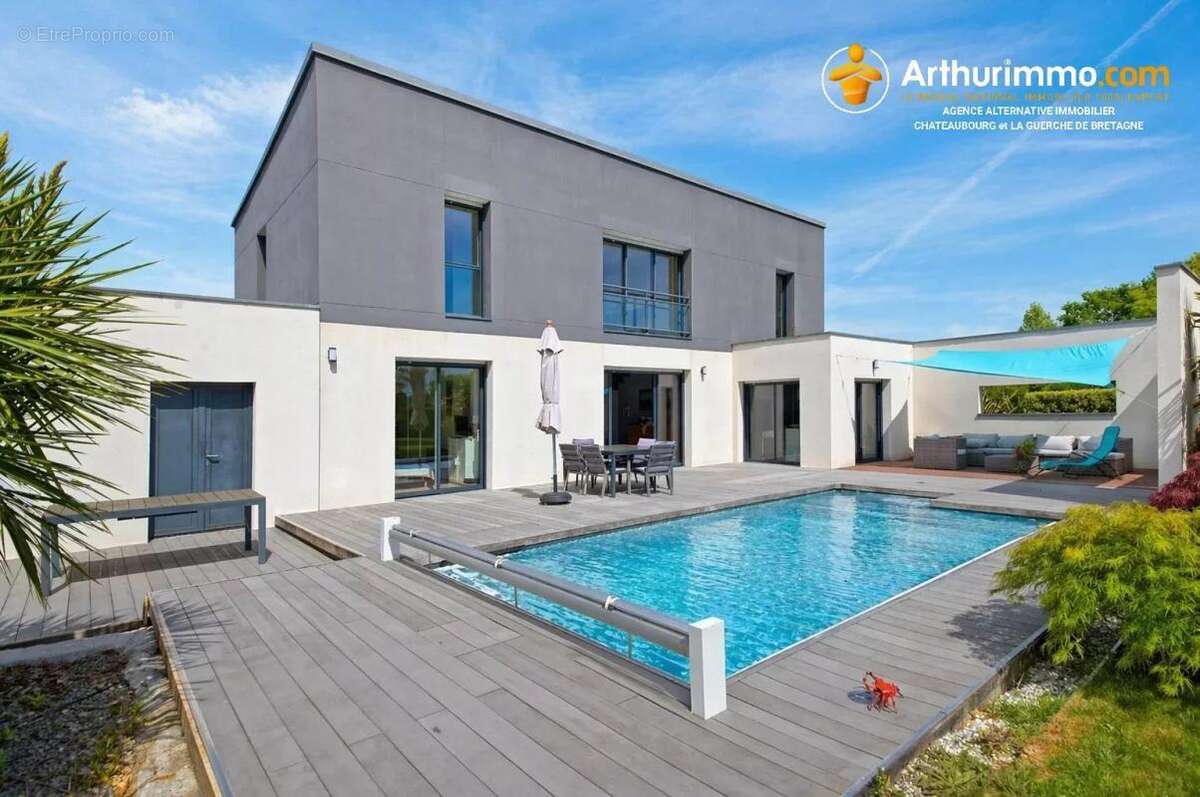 Maison à LA MEZIERE