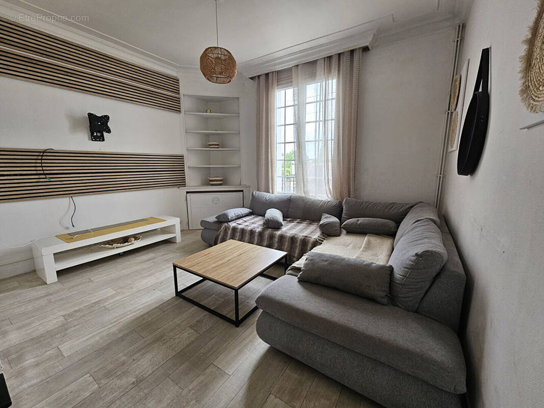 Maison à ROMILLY-SUR-SEINE