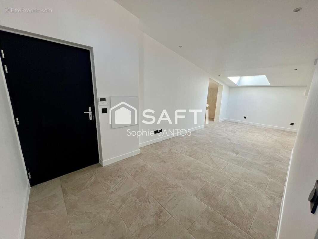 Photo 2 - Appartement à NEUILLY-PLAISANCE