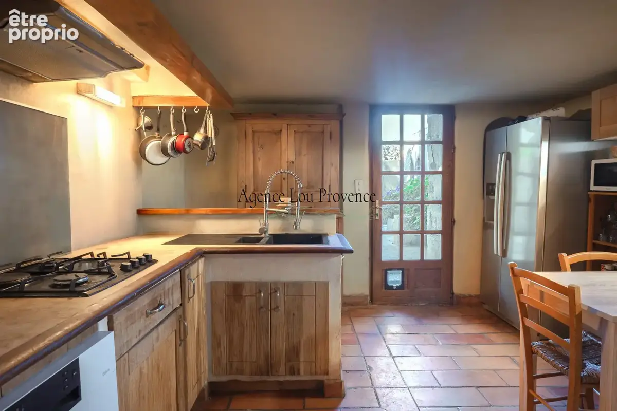 Maison 276 m² à Cheval-Blanc  - photo 3