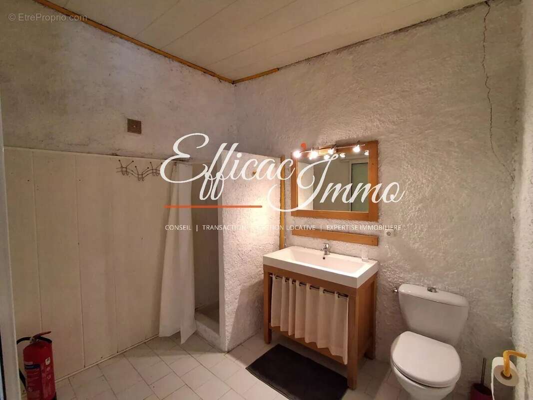 Maison 6P sur terrain de 2100m² avec piscine et dépendance - photo 22