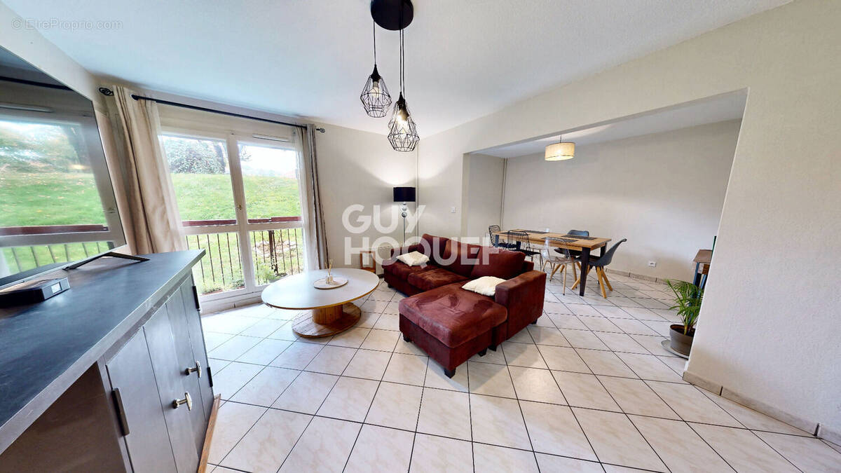 Appartement à CRAN-GEVRIER