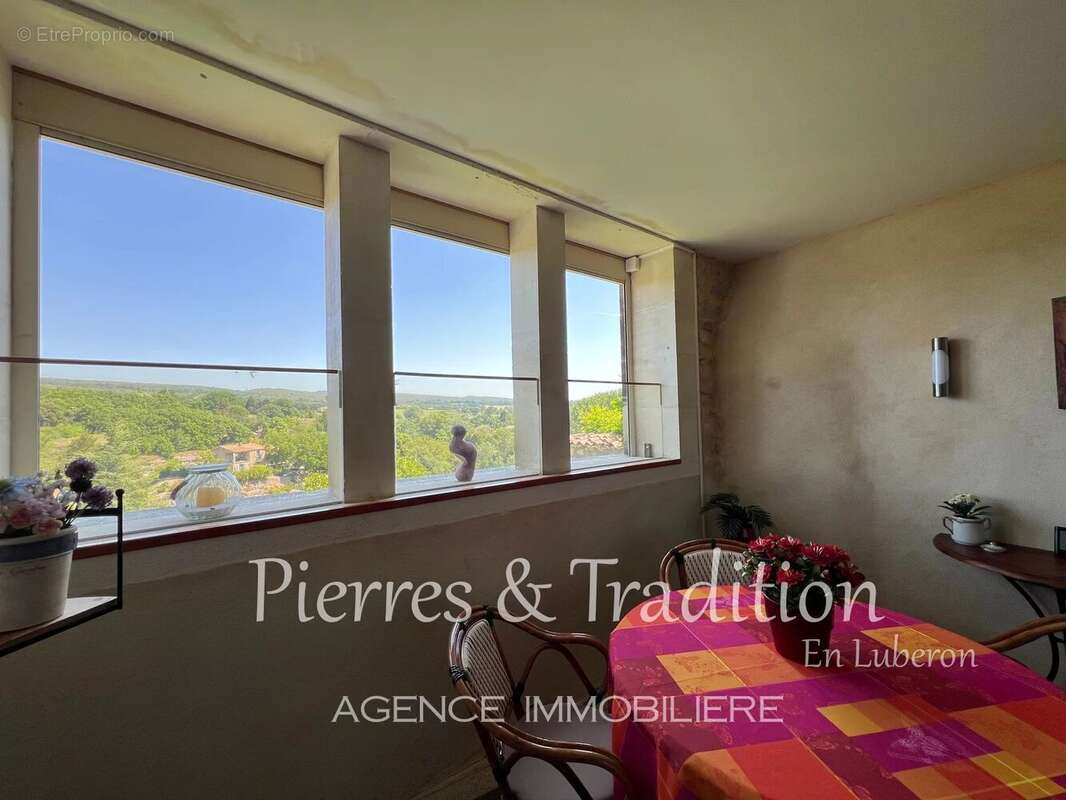 Maison à CERESTE