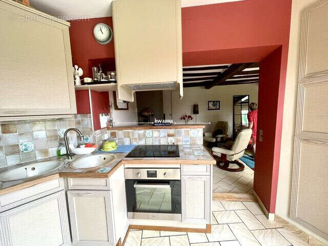 Maison 130 m² à Vieux-Conde  - photo 8
