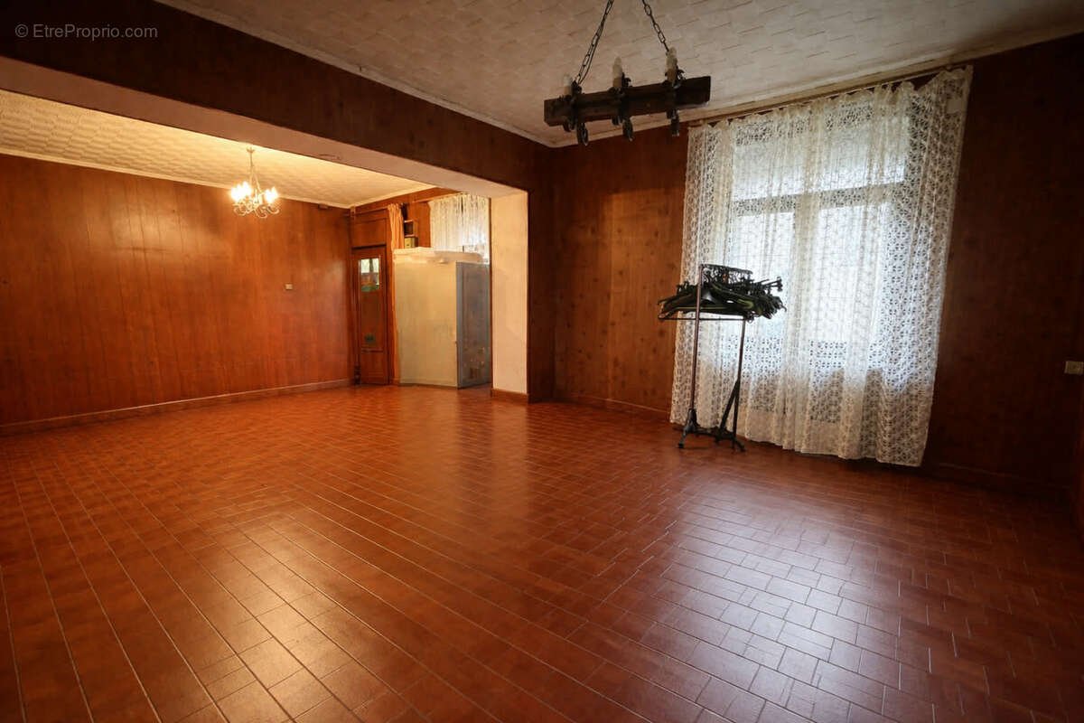 Maison à RAISMES