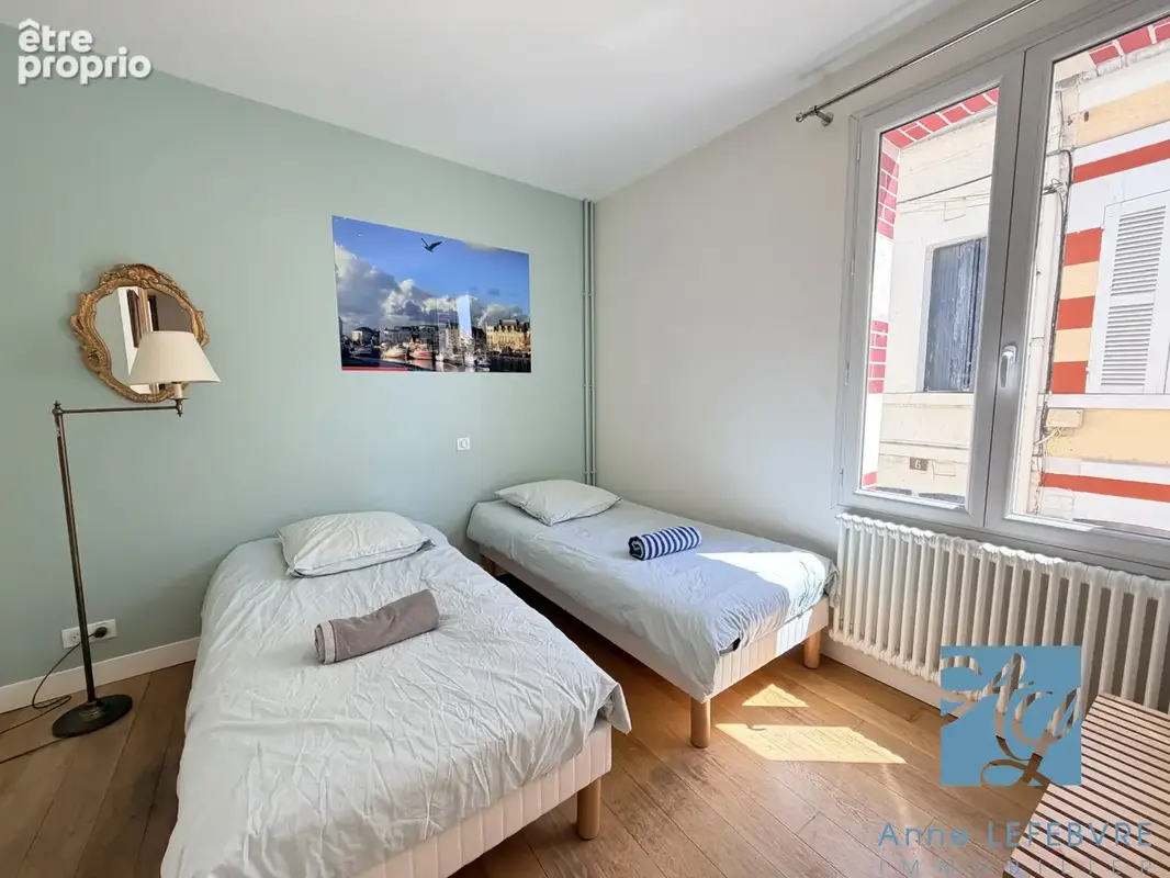 GRANDE MAISON à fort investissement - photo 12