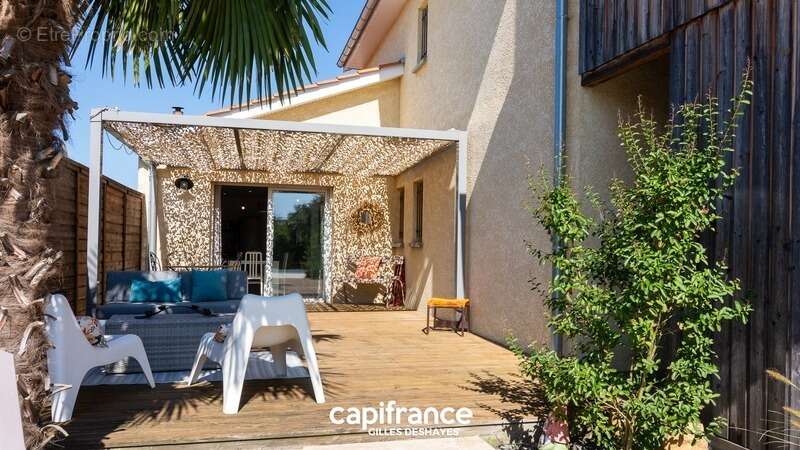 Maison à SAINT-DIDIER-SUR-CHALARONNE