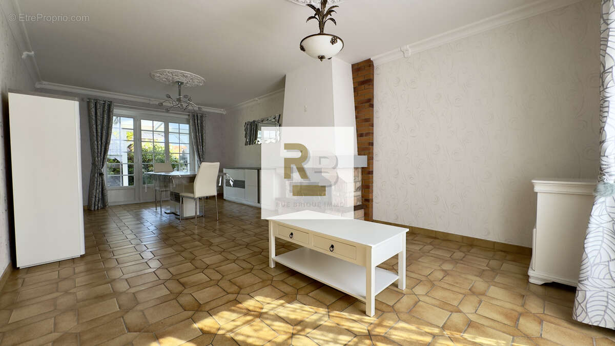 Maison semi-individuelle avec 3 chambres, jardin, cave complète et garage   Éleu-Dit-Leauwette - photo 2