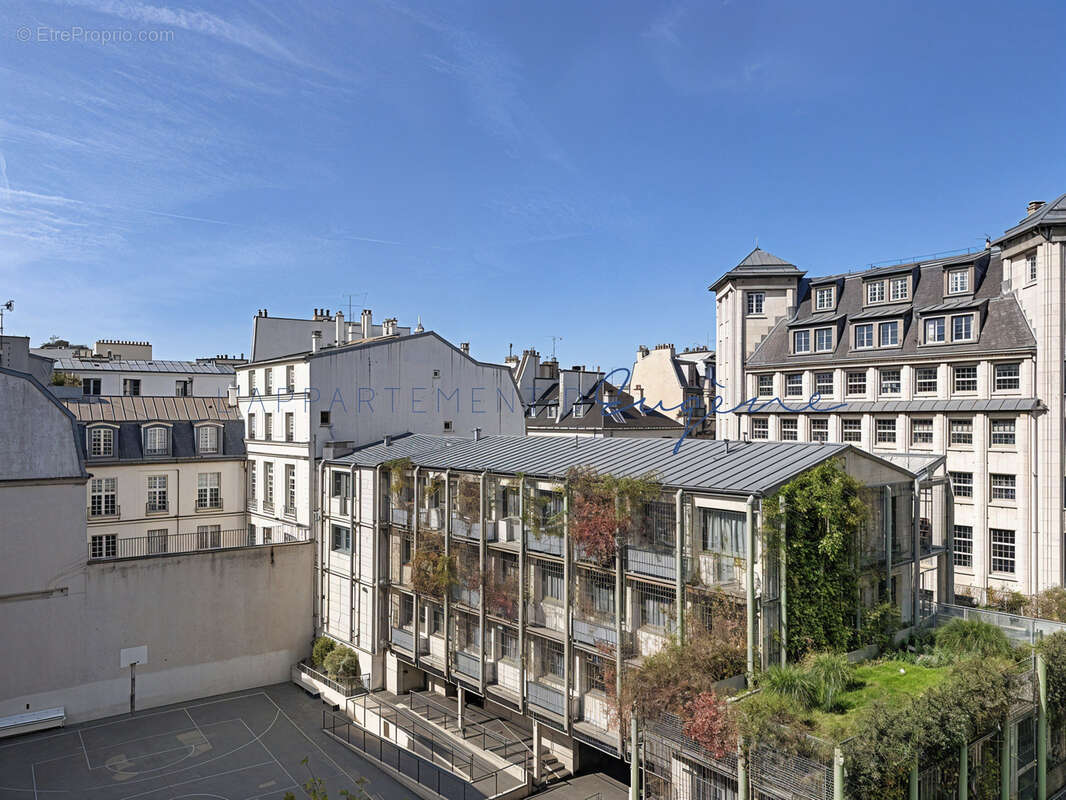 Appartement à PARIS-4E