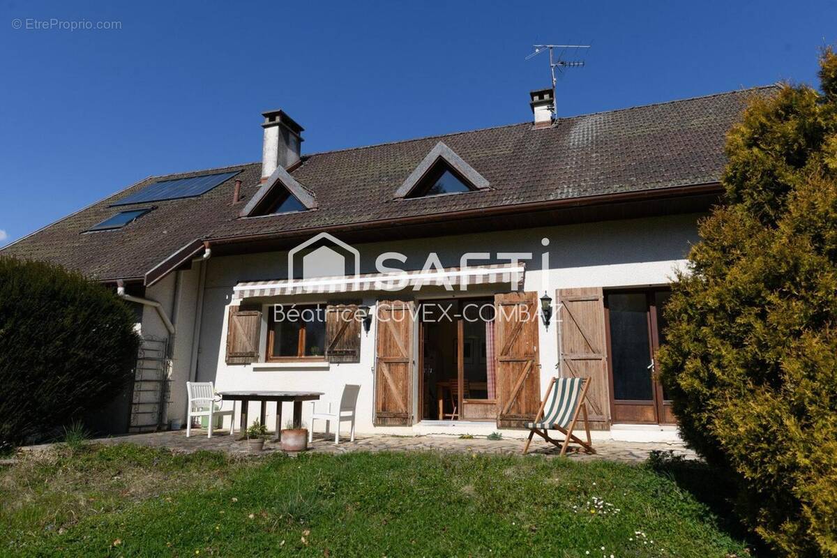 Photo 1 - Maison à GILLY-SUR-ISERE
